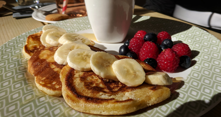 Honey-drizzled pancakes