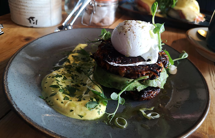 Poached egg, with courgette and sweet potato cakes