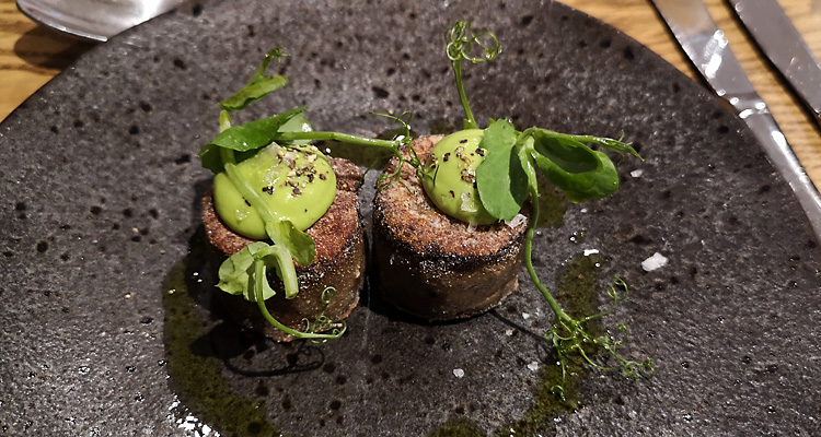 Oyster mushrooms scallops with pea puree